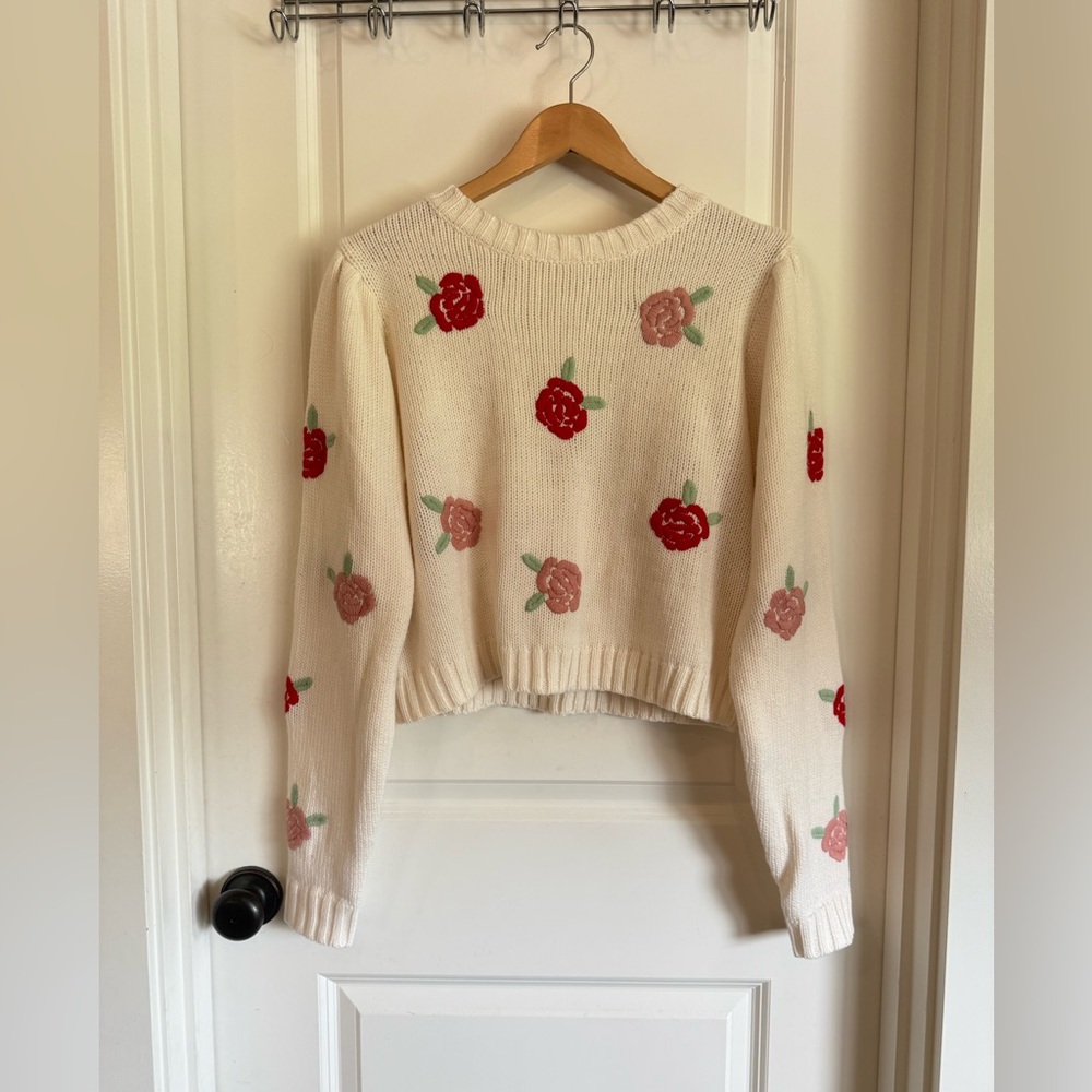 Jessica Simpson Rose Embroidered Slightly Cropped Sweater Women’s Size XL - Picture 4 of 8